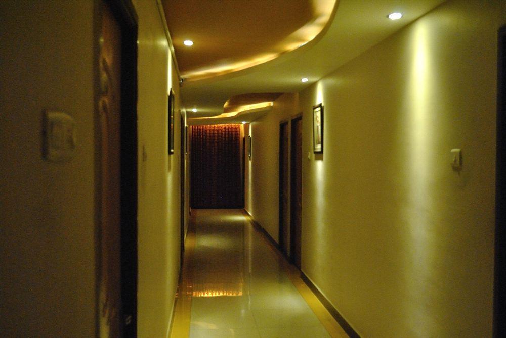 Hotel Mars Classic Chennai Eksteriør billede